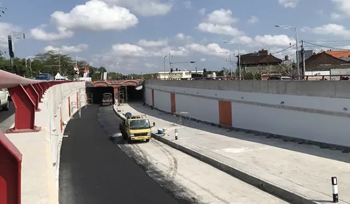 UNDERPASS: Pembangunan underpass Ngurah Rai. Pemprov Bali mengaku akan membangun underpass di Jimbaran untuk menuntaskan kemacetan.