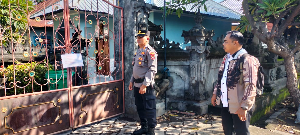 MASIH DISEGEL: Kondisi di SDN 5 Kubutambahan yang masih disegel karena terkait sengketa lahan.