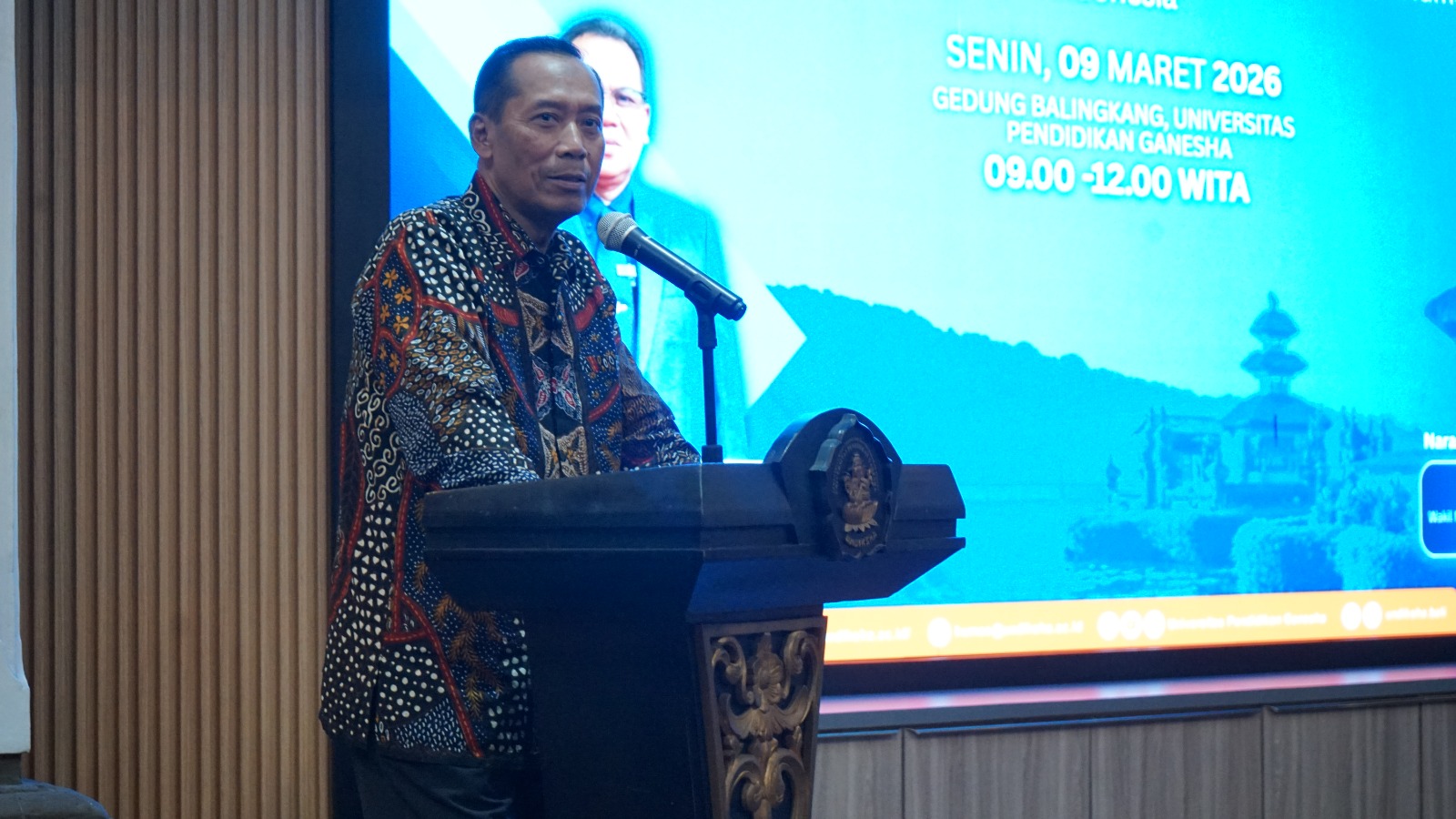 DORONG KOLABORASI: Wakil Menteri Pendidikan Tinggi Sains dan Teknologi (Dikti Saintek), Prof. Fauzan saat melakukan kunjungan kerja ke Undiksha pada Senin (9/3/2026).