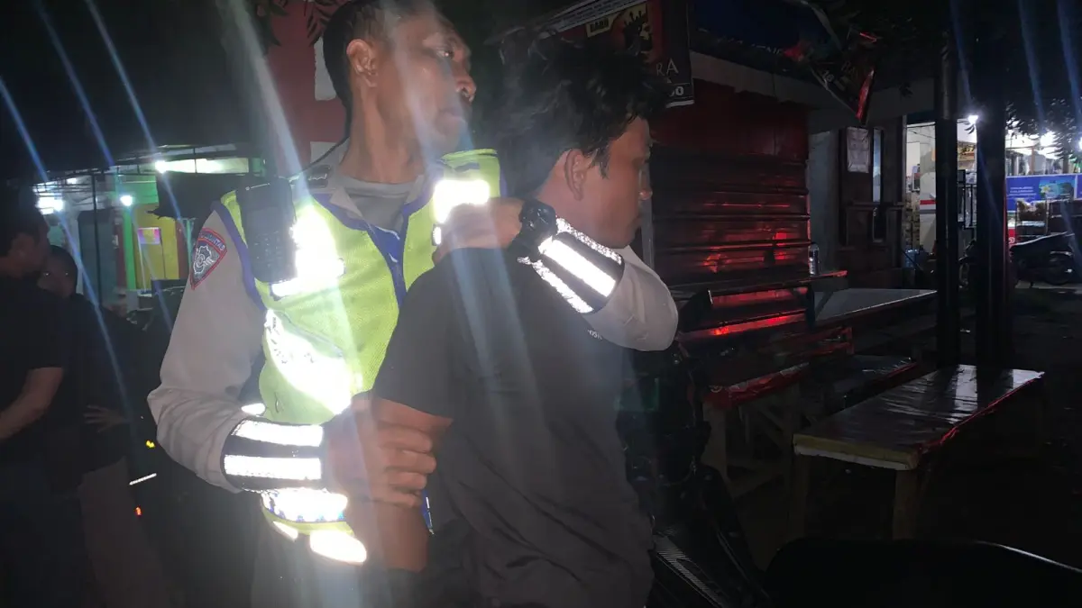 TERTANGKAP BASAH: Pelaku curanmor tertangkap basah saat hendak kabur melalui Gilimanuk. (Polres Jembrana)