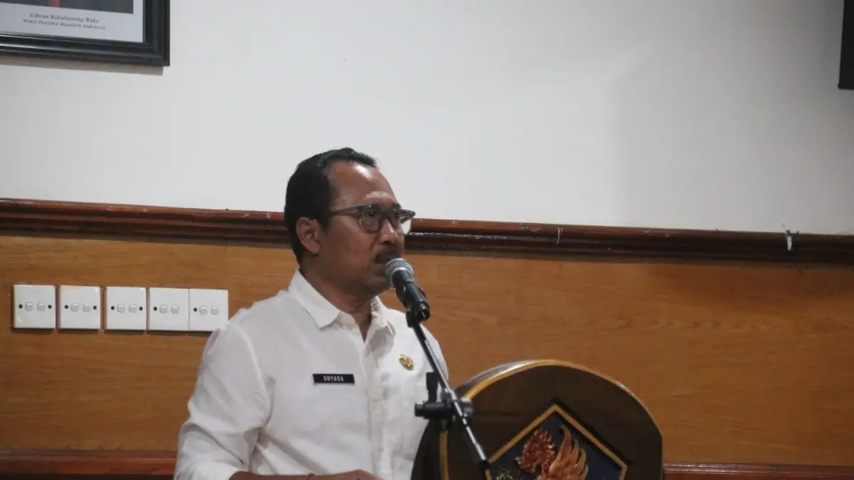 BICARA INTEGRITAS: Sekda Buleleng, Gede Suyasa. (Pemkab Buleleng)