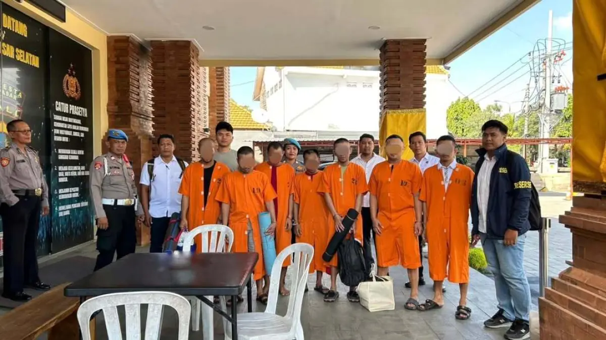 TERTANGKAP BASAH: Polresta Denpasar menangkap sindikat pencuri asal Probolinggo yang khusus membobol pura di Bali. (Polresta Denpasar)