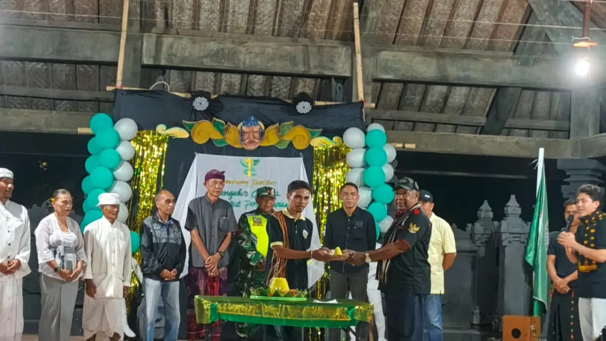 HAPUS STIGMA: Perayaan HUT perdana Himpunan Mahasiswa Flores (Himflor) Buleleng. (Francelino Junior/Radar Buleleng)