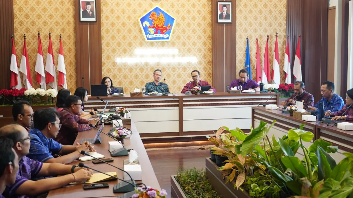 SOSIALISASI: Suasana sosialisasi Ranperda Penyelenggaraan Jalan Provinsi di Kantor Bupati Buleleng, pada Selasa (2/6/2026). (Pemkab Buleleng)
