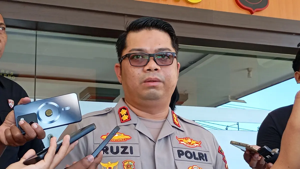 BICARA KEAMANAN: Kapolres Buleleng, AKBP Ruzi Gusman. (Francelino Junior/Radar Buleleng)