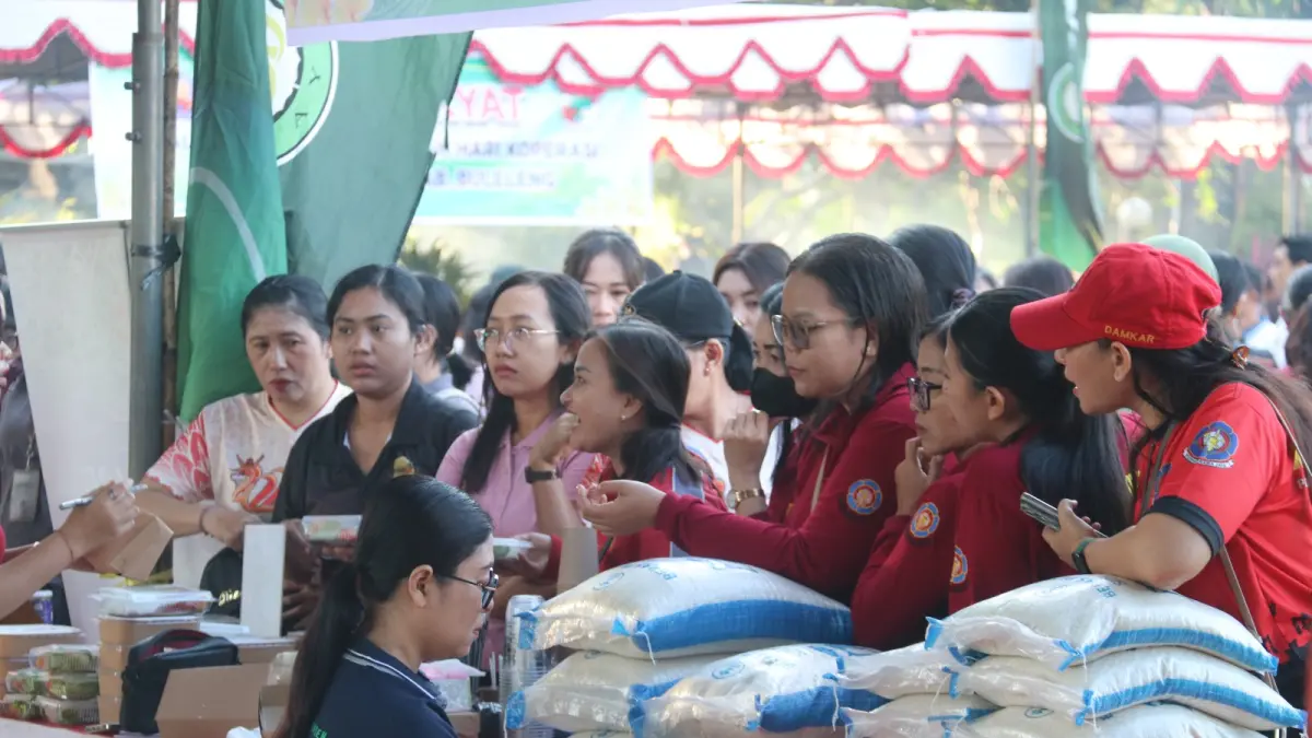 HARI KOPERASI: Peringatan Hari Koperasi ke-79 di Kabupaten Buleleng. (Pemkab Buleleng)