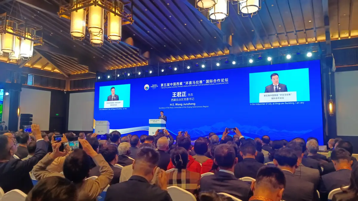 BICARA HIMALAYA: The 5th China Xizang Trans-Himalaya Forum for International Cooperation di Kota Linzhi, Provinsi Xizang (Tibet), Tiongkok, Jumat (17/7/2026). (Eka Prasetya/Radar Buleleng)