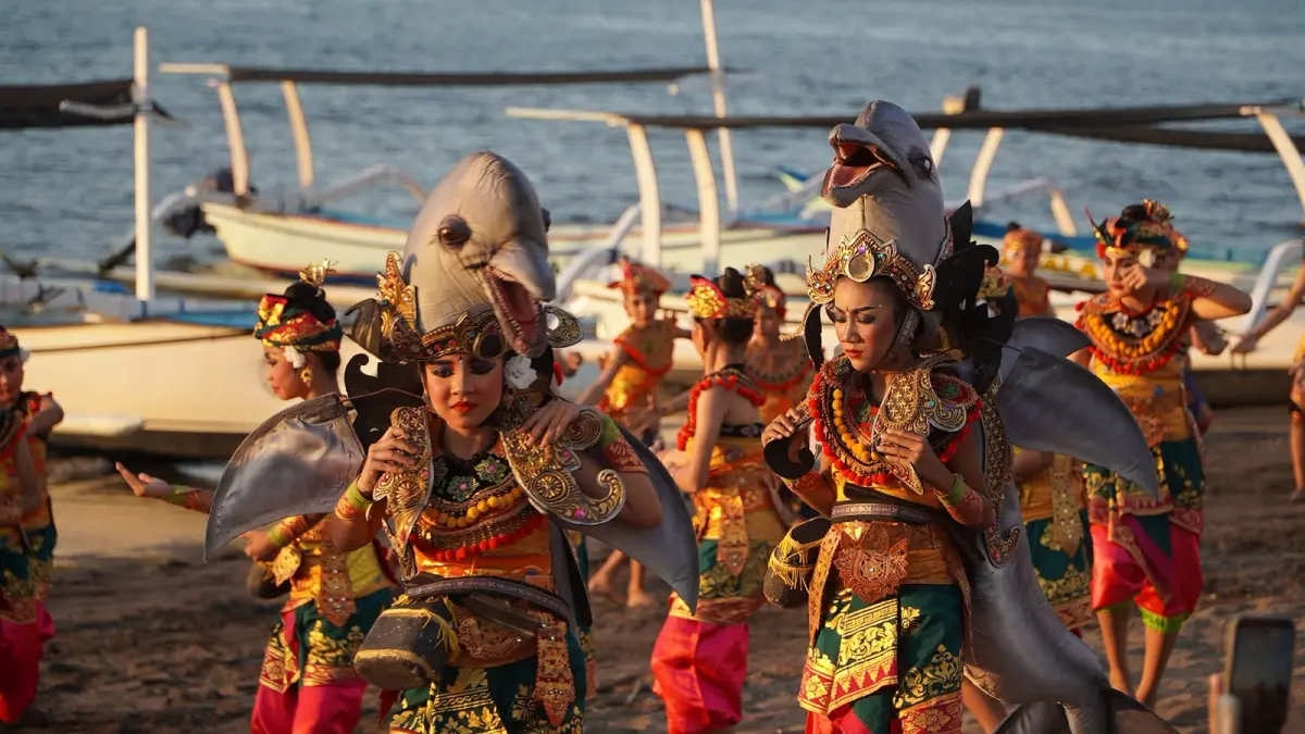 LOVINA FESTIVAL: Suasana pembukaan Lovina Festival 2026 di Pantai Tasik Madu, kawasan wisata Lovina, Kabupaten Buleleng, Bali. (Pemkab Buleleng)