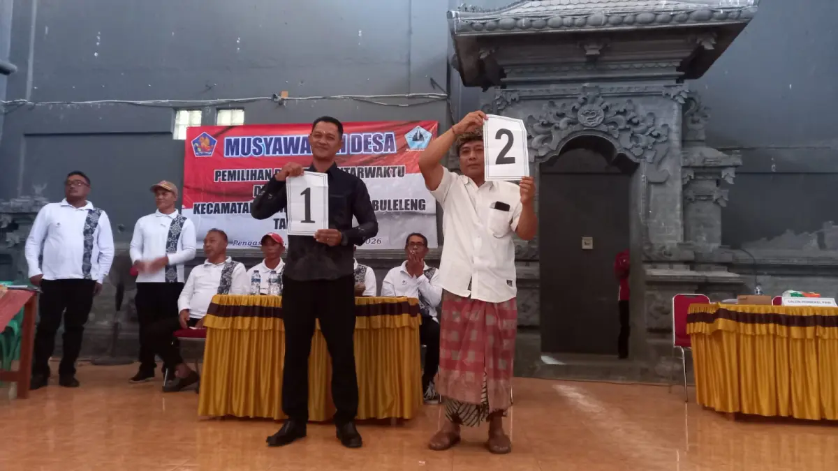 TERPILIH: Suasana pemilihan perbekel di Desa Pengastulan, Kecamatan Seririt, pada Rabu (5/8/2026). (Pemkab Buleleng)