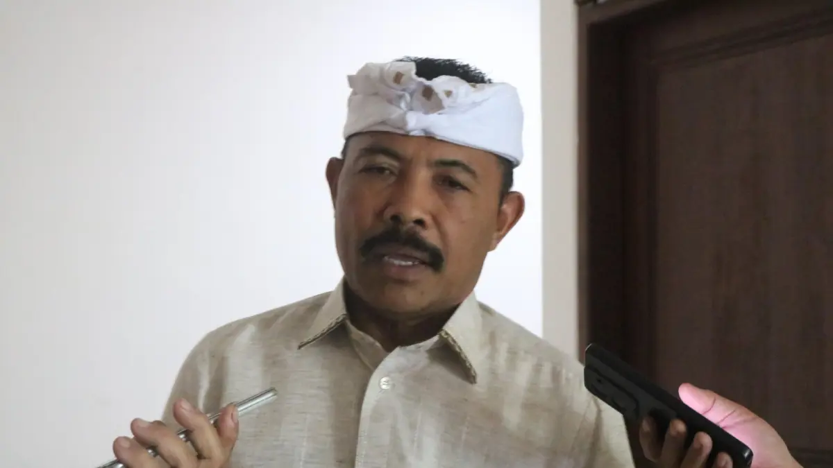 BICARA PAJAK: Ketua DPRD Buleleng, Ketut Ngurah Arya bicara soal pajak dan Pendpaatan Asli Daerah (PAD). (DPRD Buleleng)