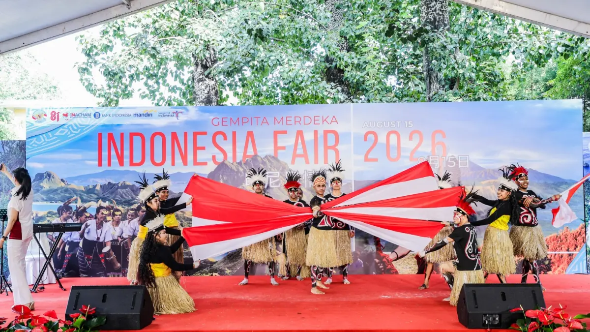 INDONESIA FAIR: Ajang Indonesia Fair yang berlangsung di KBRI Beijing pada Sabtu (15/8/2026) lalu. Ribuan pengunjung memadati area KBRI untuk mempelajari budaya dan mencicipi produk khas Indonesia. (KBRI Beijing)