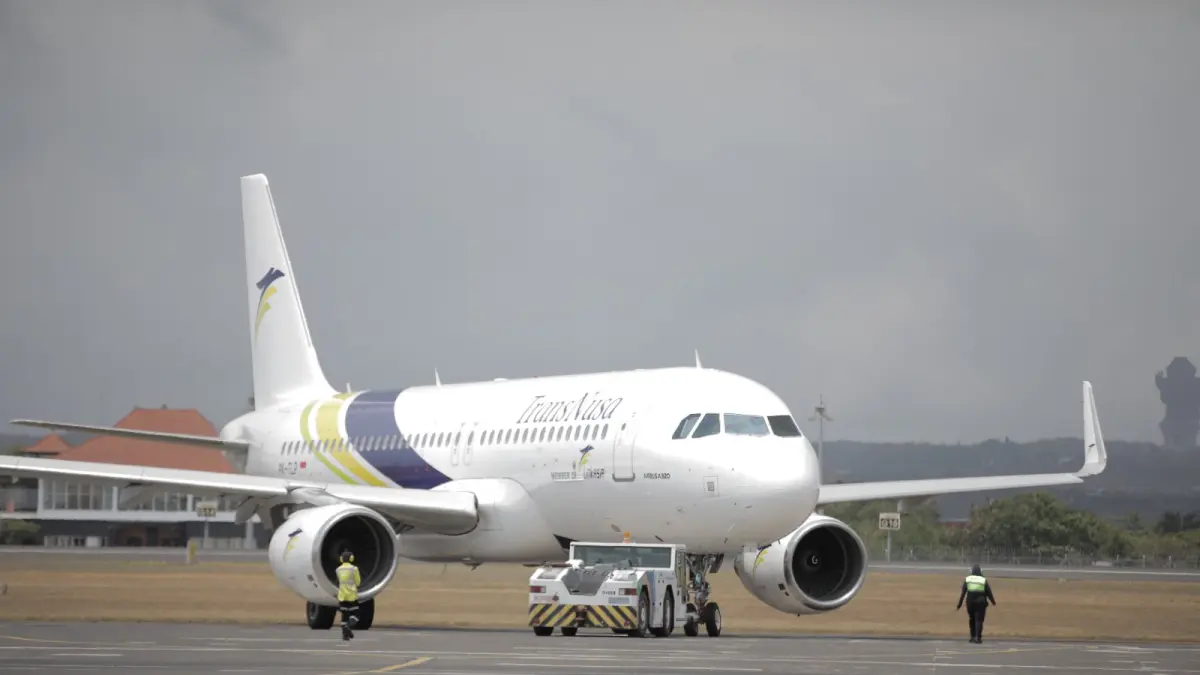 MENUJU PHUKET: Pesawat Trans Nusa yang melayani penerbangan dari Bandara Ngurah Rai menuju Phuket, Thailand. (Ngurah Rai Airport)