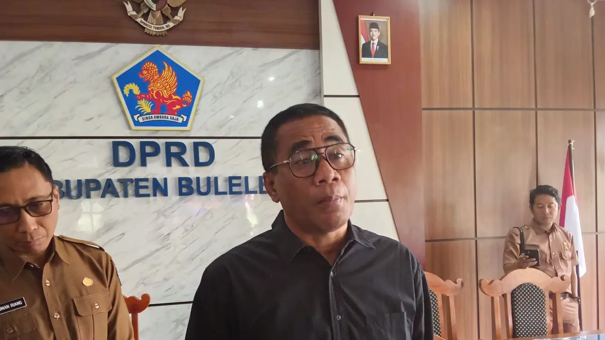 BAHAS ASET: Wakil Ketua DPRD Buleleng, I Nyoman Gede Wandira Adi. (Francelino Junior/Radar Buleleng)