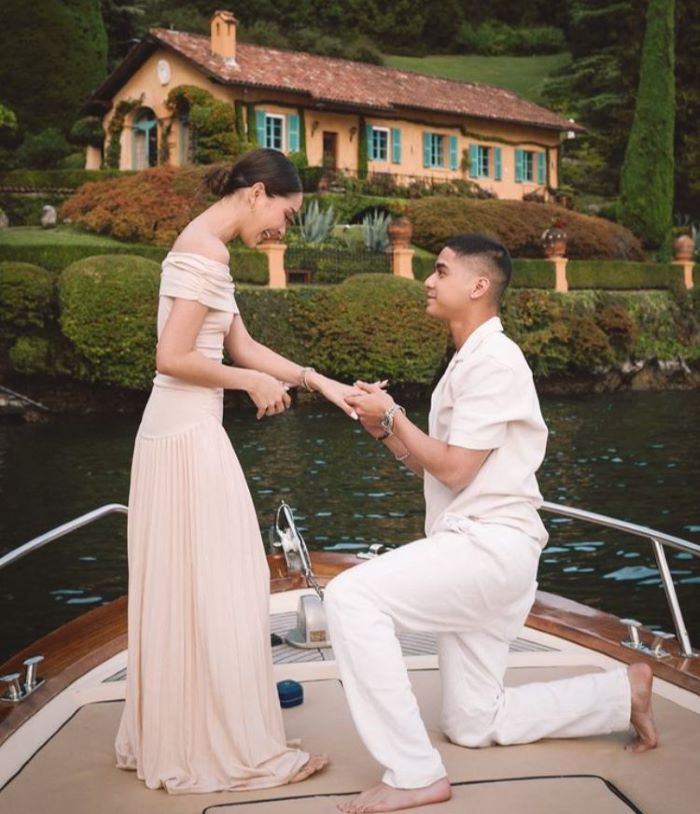 Al Ghazali Melamar Alyssa Daguise di Danau Como, Italia