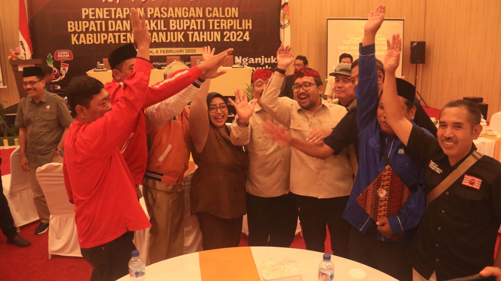 Marhaen Djumadi - Trihandy Cahyo Saputro resmj ditetapkan bupati wakil bupati terpilih