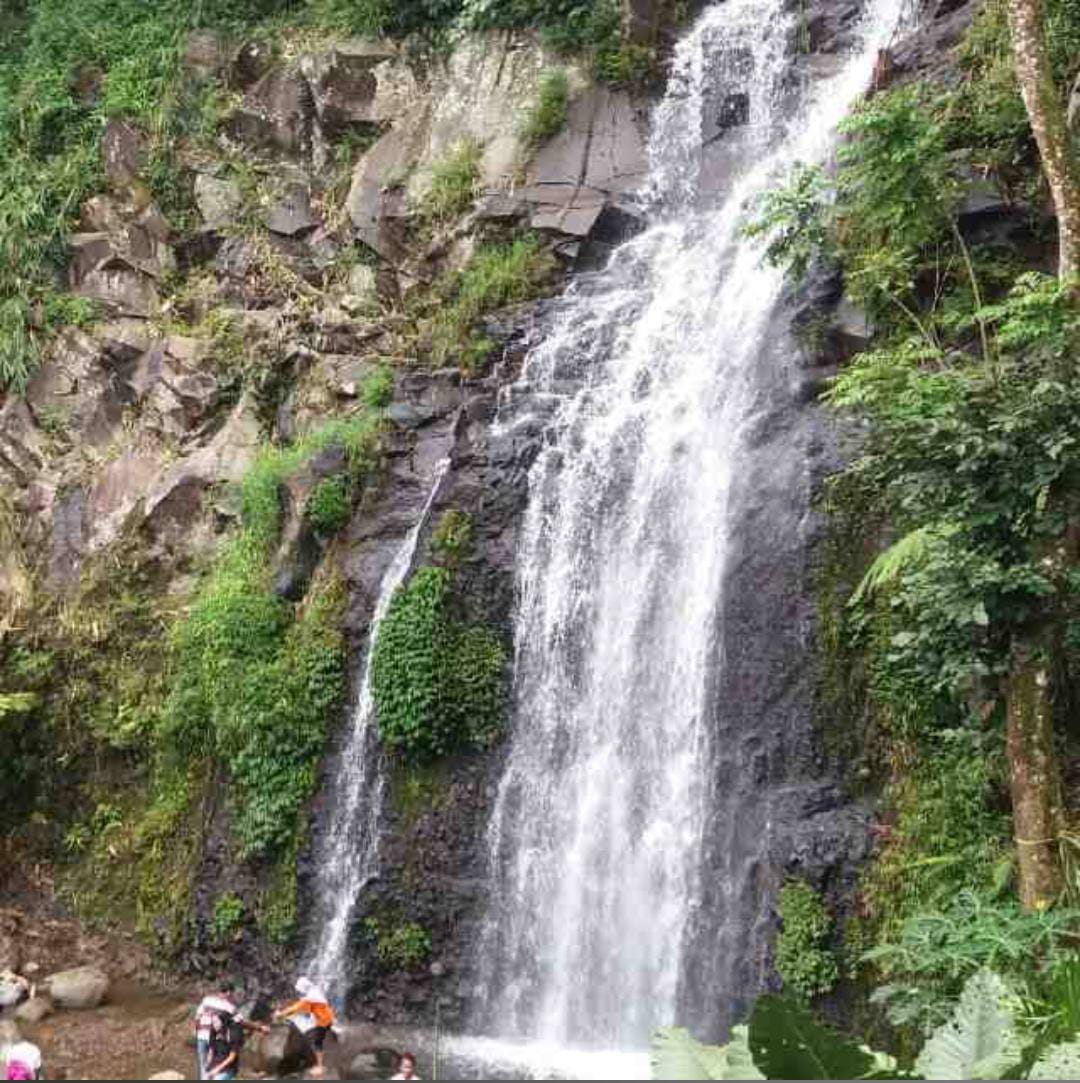 Air Terjun Pengantin