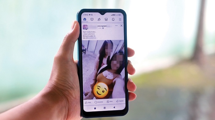 Mbak Pur Promoso Paket 3S lewat Grup FB Warga Nganjuk