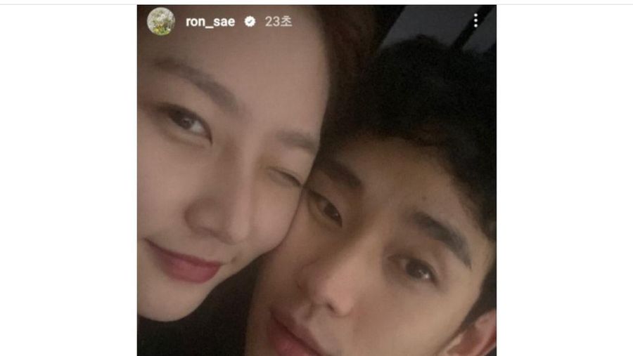 Kanan ke kiri, Kim Sae Ron dan Kim Soo Hyun