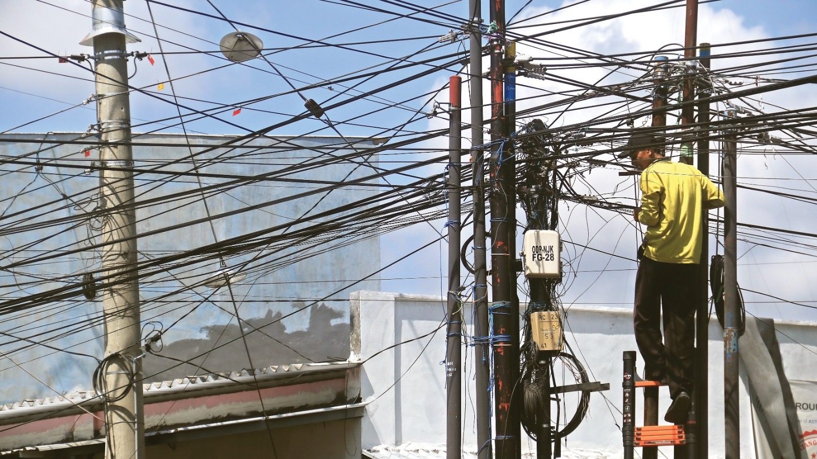 Kabel Wifi Ilegal Bikin Semrawut, Pemkab Akan Lakukan Hal Ini