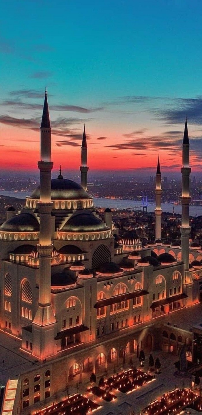 Jangan Terlambat Bukber, Maghrib Tanggal 24 Maret 2025 di Kabupaten Nganjuk Maju Jadi Pukul 17.44 WIB