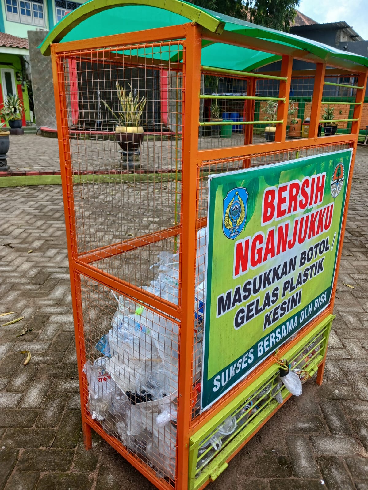 Ada Celengan Raksasa di Pojok Alun-Alun Nganjuk, Apa Gunanya?