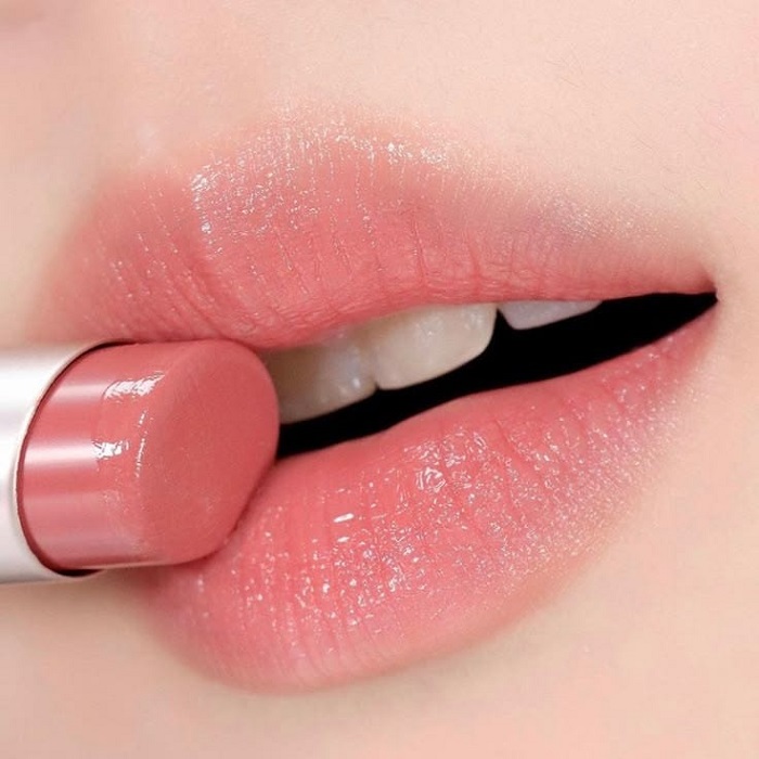 Cara Mudah Merawat Bibir agar Pink Alami dan Sehat