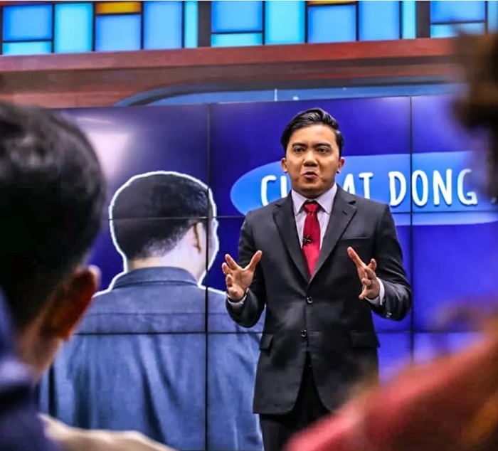Valentinus Resa, presenter Metro TV.