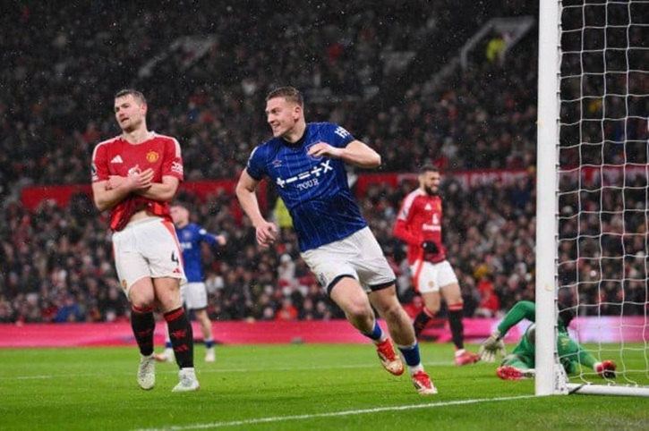 Delap in action against manchester United