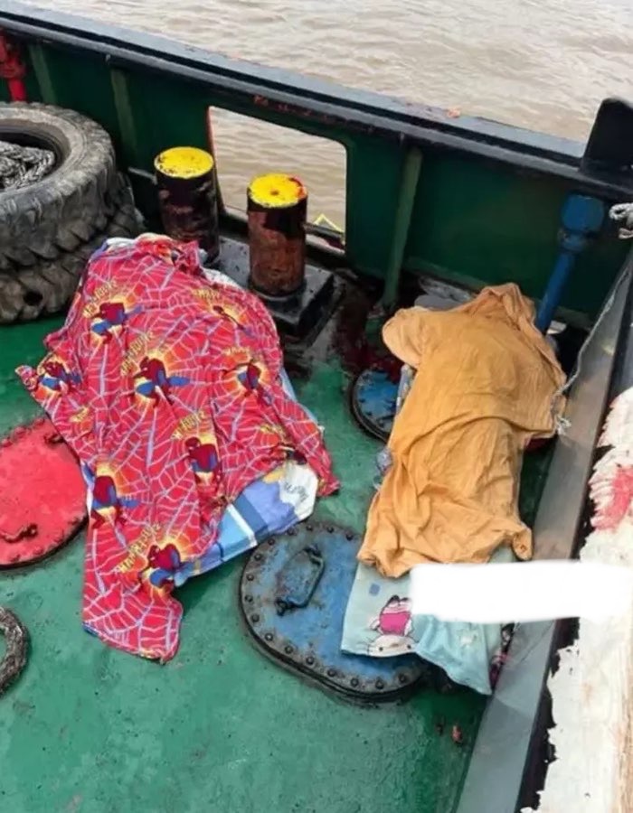 Dua anak buah kapal (ABK) tugboat TB Marina 2210 meninggal dunia saat melaksanakan tugas menarik tongkang bermuatan batu bara