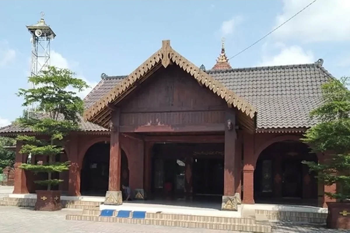 Masjid Kuno Pakuncen Kerap Didatangi Caleg Jelang Masa Pemilu Legislatif.