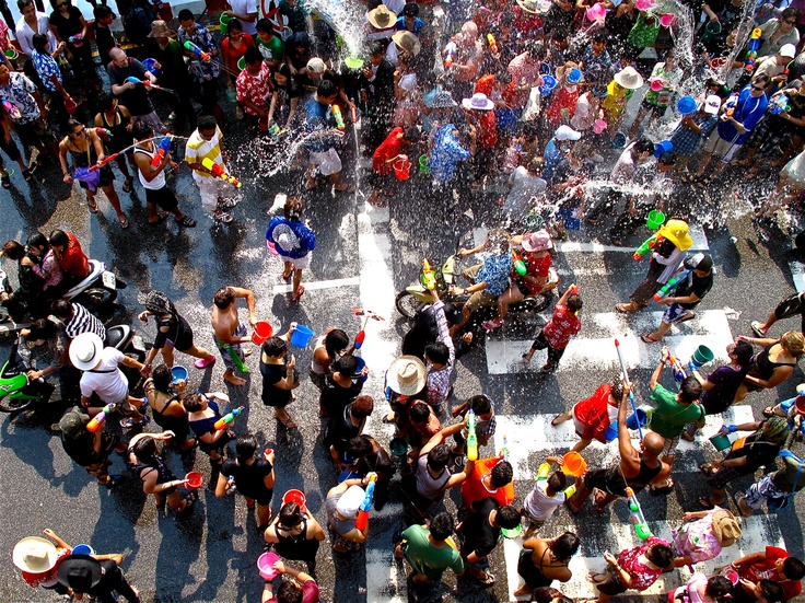 5 Hari Festival Songkran Digelar, Sebanyak 1.216 Kecelakaan Lalu Lintas Tercatat, 171 Korban Meninggal Dunia