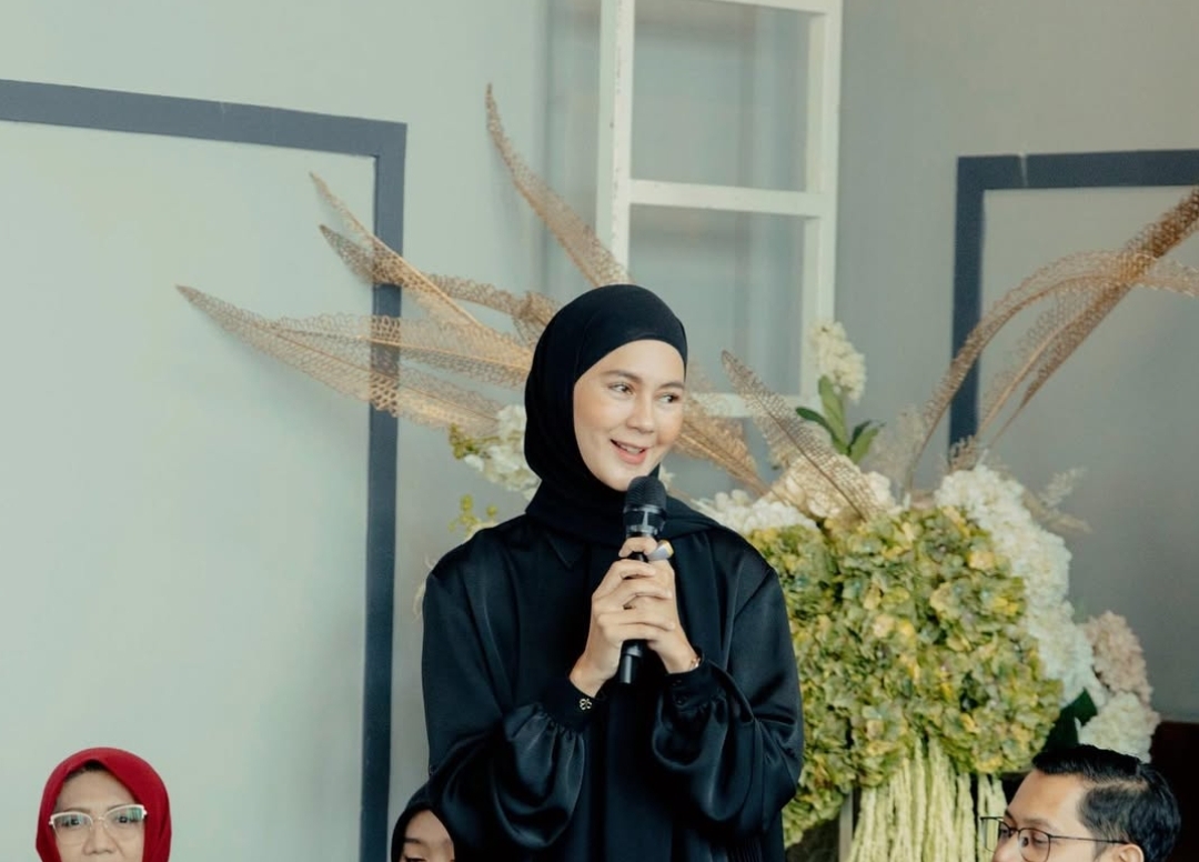 Paula Verhoeven Cari Keadilan, Minta Dukungan Hukum Hotman Paris Pasca-Perceraian