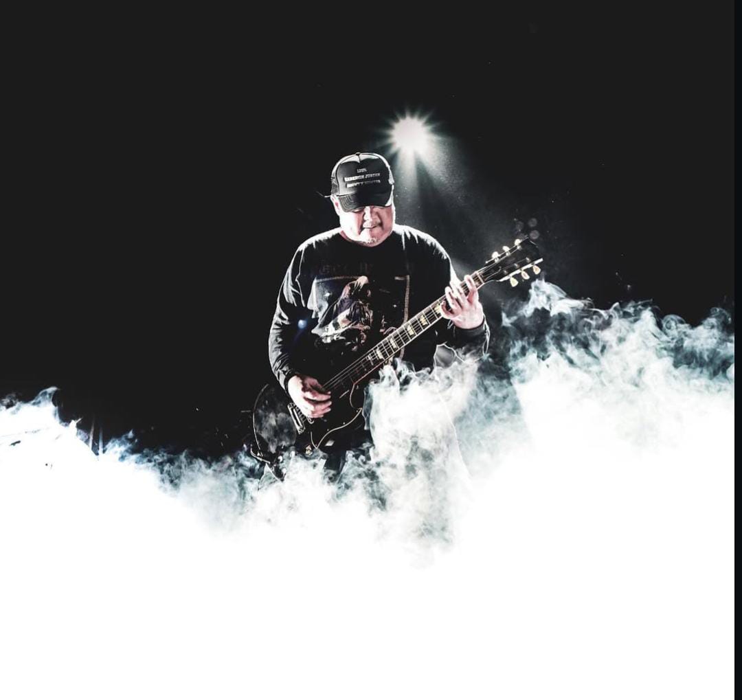 Band Seringai Berduka, Gitaris Ricky Siahaan Meninggal Usai tampil di Jepang