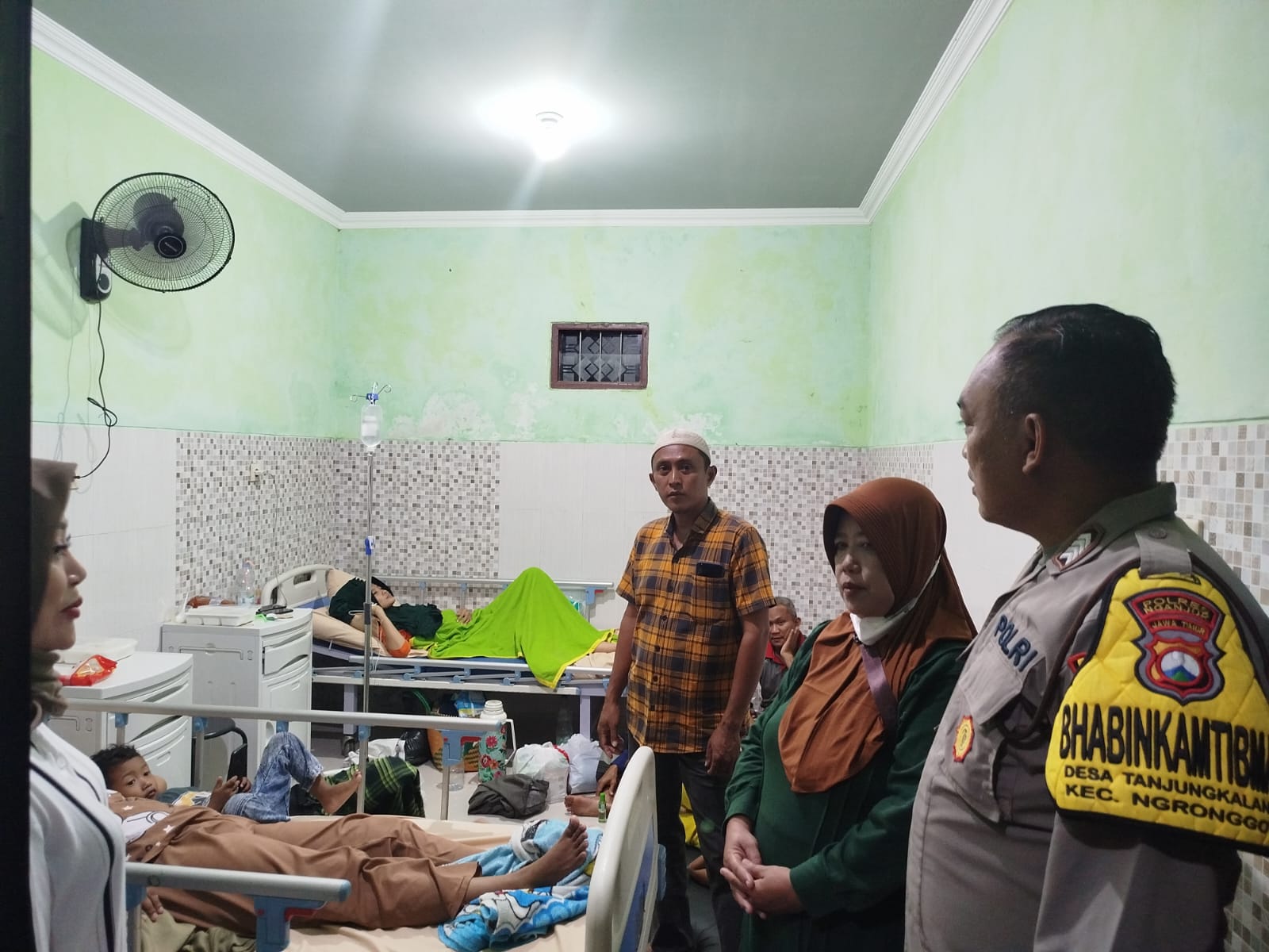 Korban Bertambah Jadi 60 Orang dan 1 Meninggal, Polisi Mulai Selidiki Kasus Keracunan Massal di Desa Tanjungkalang Ngronggot Nganjuk