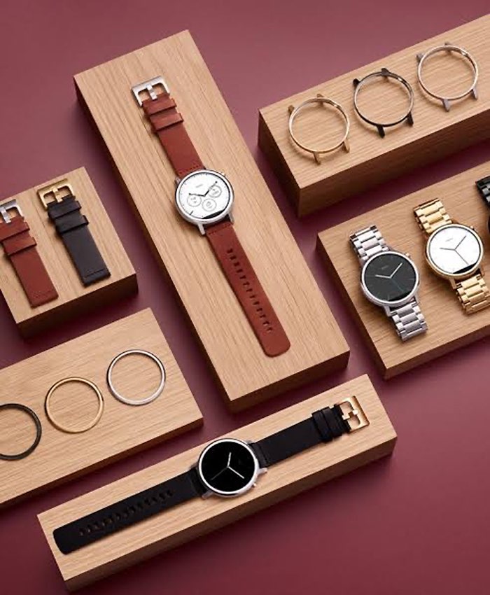 Smartwatch Atau Jam Tangan Konvensial, Manakah yang Lebih Worth It? Simak Detailnya