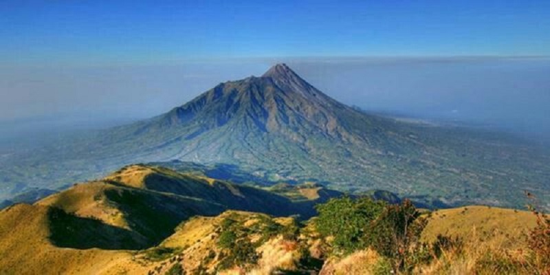 Pendaki Gunung Merbabu yang Menghilang di Jalur Pendakian Ilegal Ditemukan dalam Kondisi&nbsp;Meninggal&nbsp;Dunia