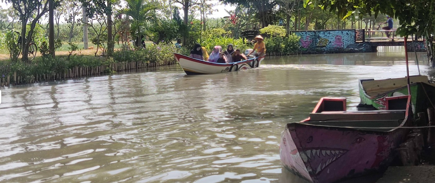 Wisata Taman Cengkok Asri