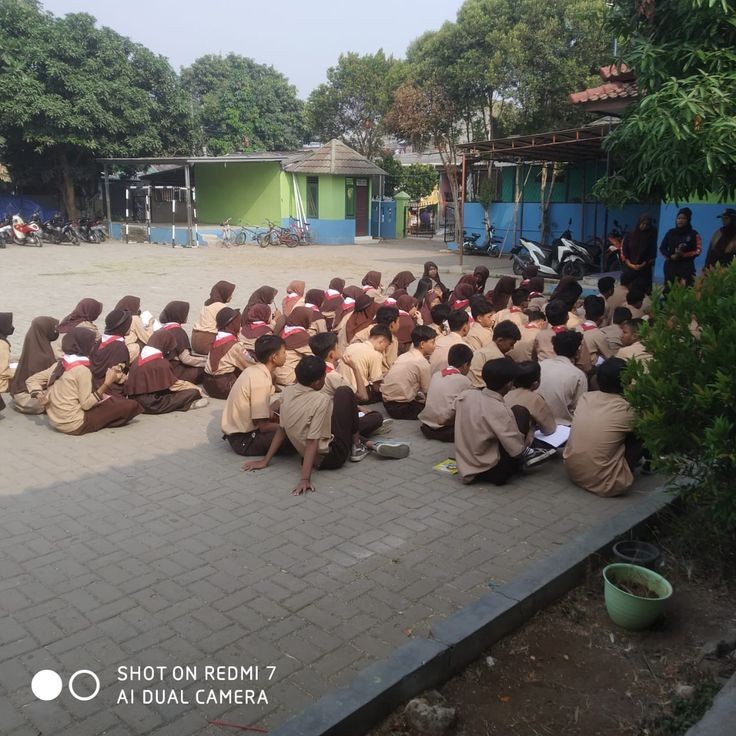 SPMB Offline Mulai 17 Mei, Calon Siswa Baru Bisa Daftar Langsung ke SMPN