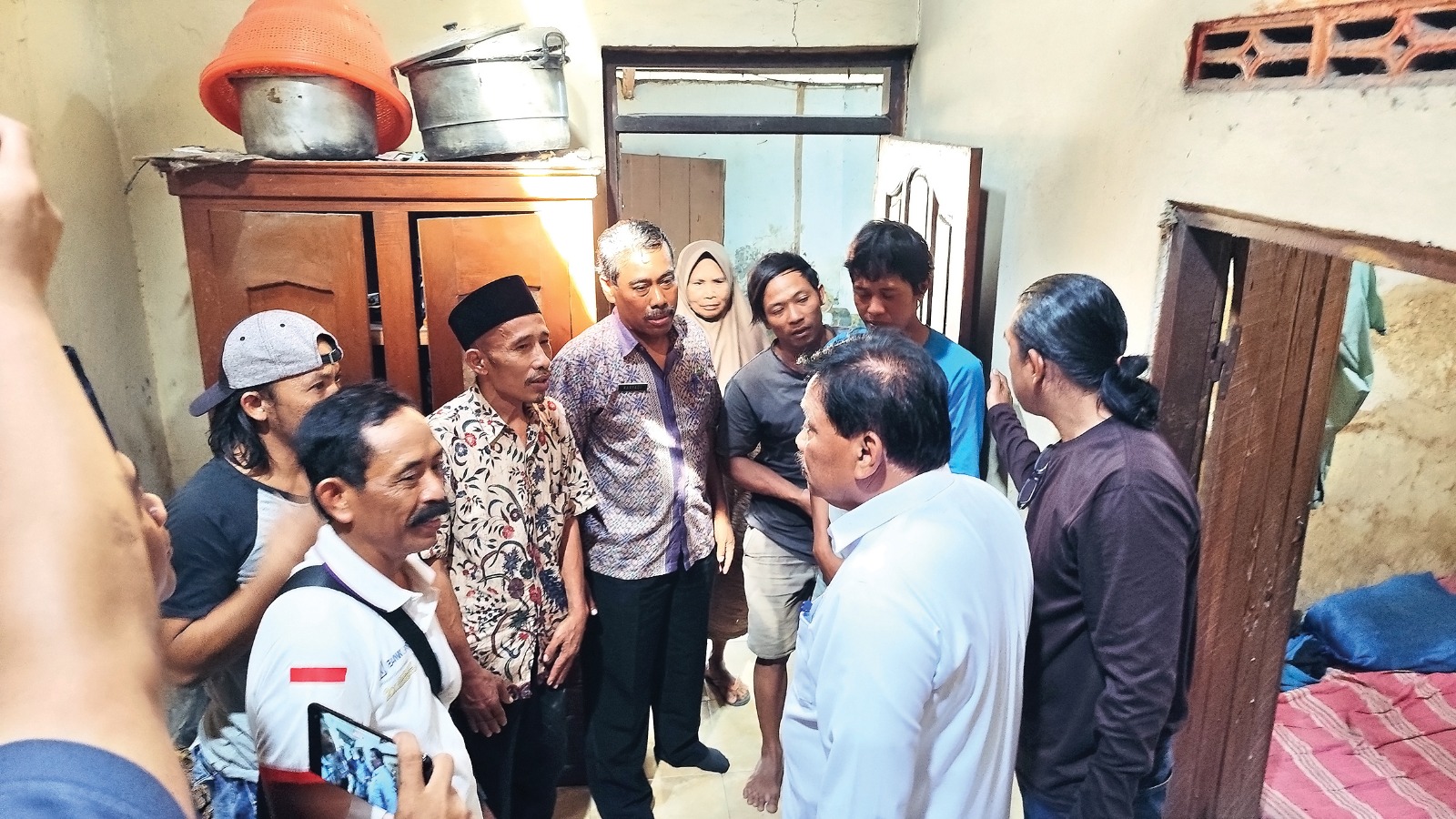 Melihat Kondisi Sunaji, Korban Salah Amuk Massa