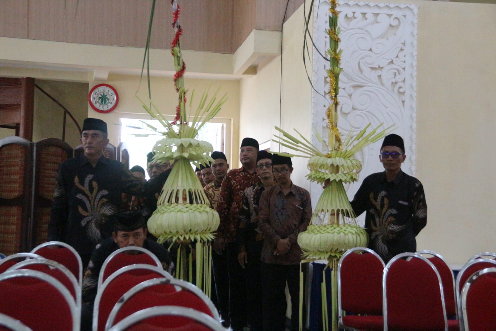 Prosesi Manten Tebu, Tradisi Sakral di Pabrik Gula Penanda Musim Giling