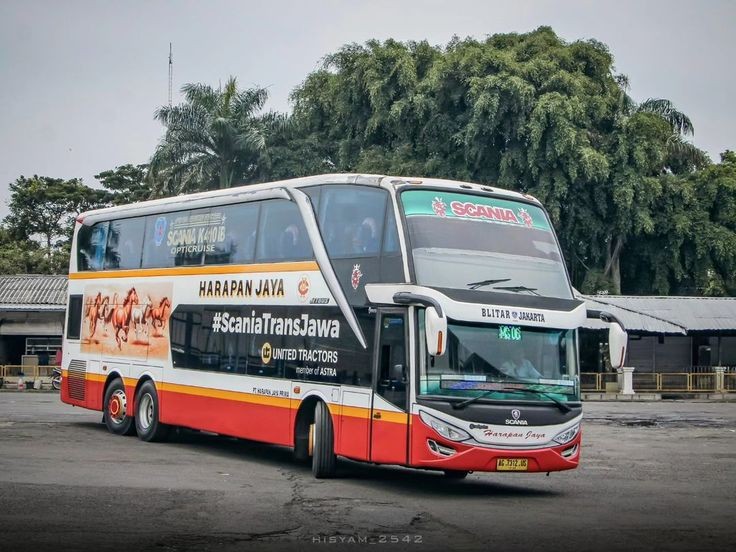Bus Harapan Jaya Double Decker