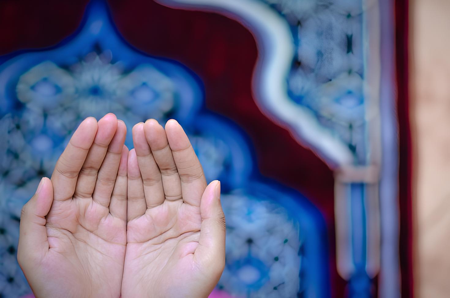 Foto : Keutamaan dan Amalan di Bulan Dzulhijjah ( Pinterest )