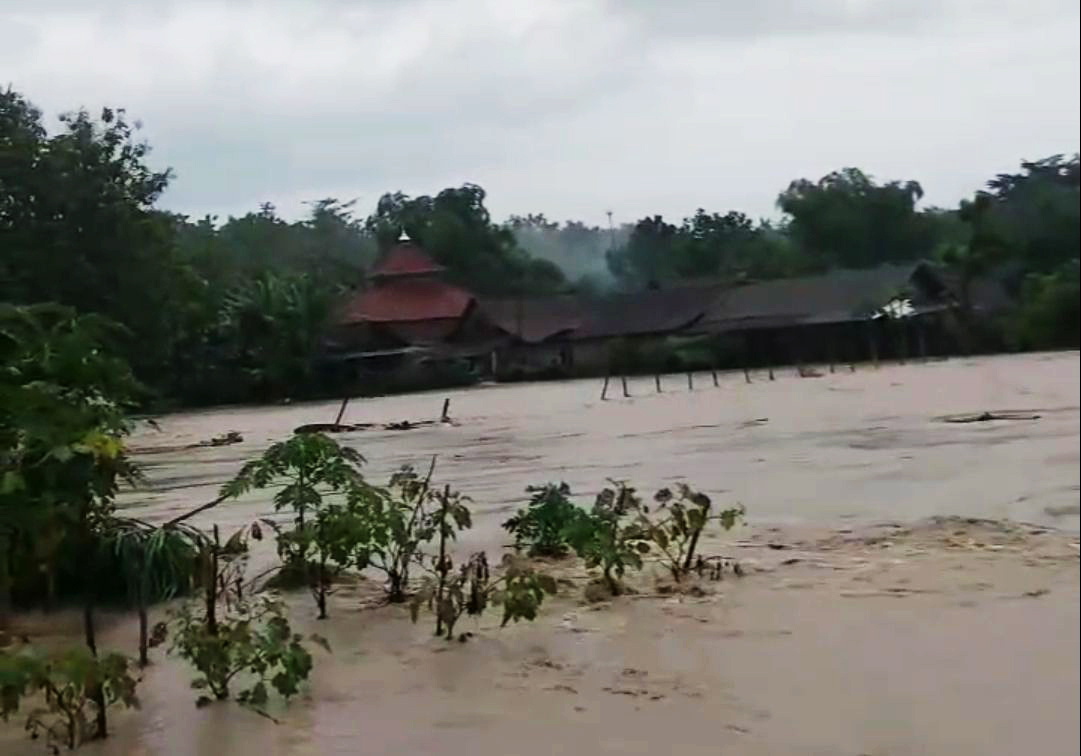 Banjir di Kecamatan Lengkong Nganjuk hari ini