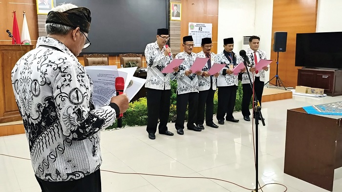 Persatuan Guru Republik Indonesia (PGRI) Kabupaten Nganjuk menggelar Konferensi Kabupaten (Konkab)
