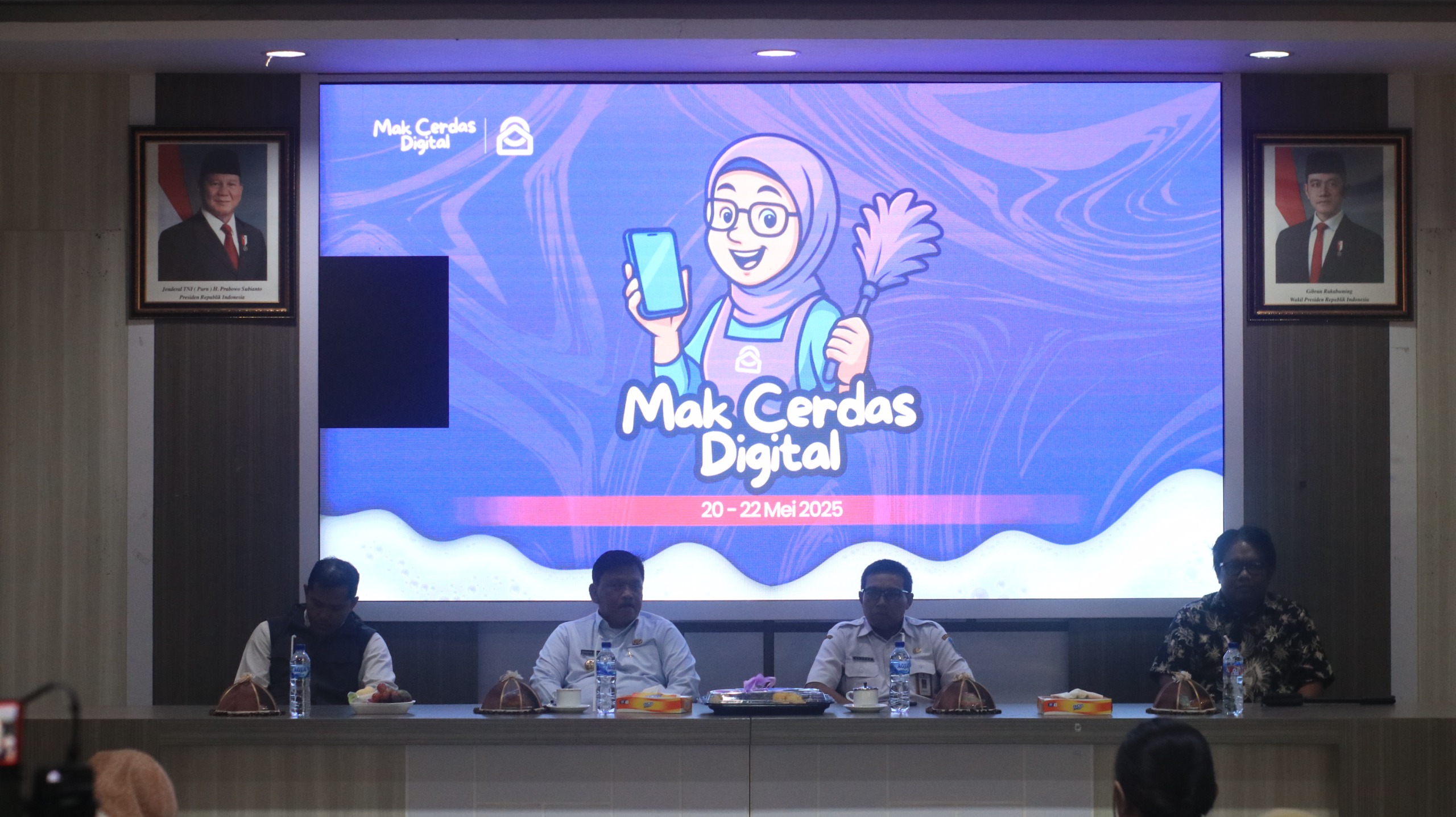Berdayakan Perempuan di Nganjuk dengan Mak Cerdas Digital/