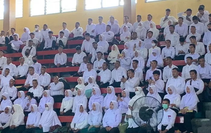 Lulusan SMA bisa jadi PNS dengan gaji besar