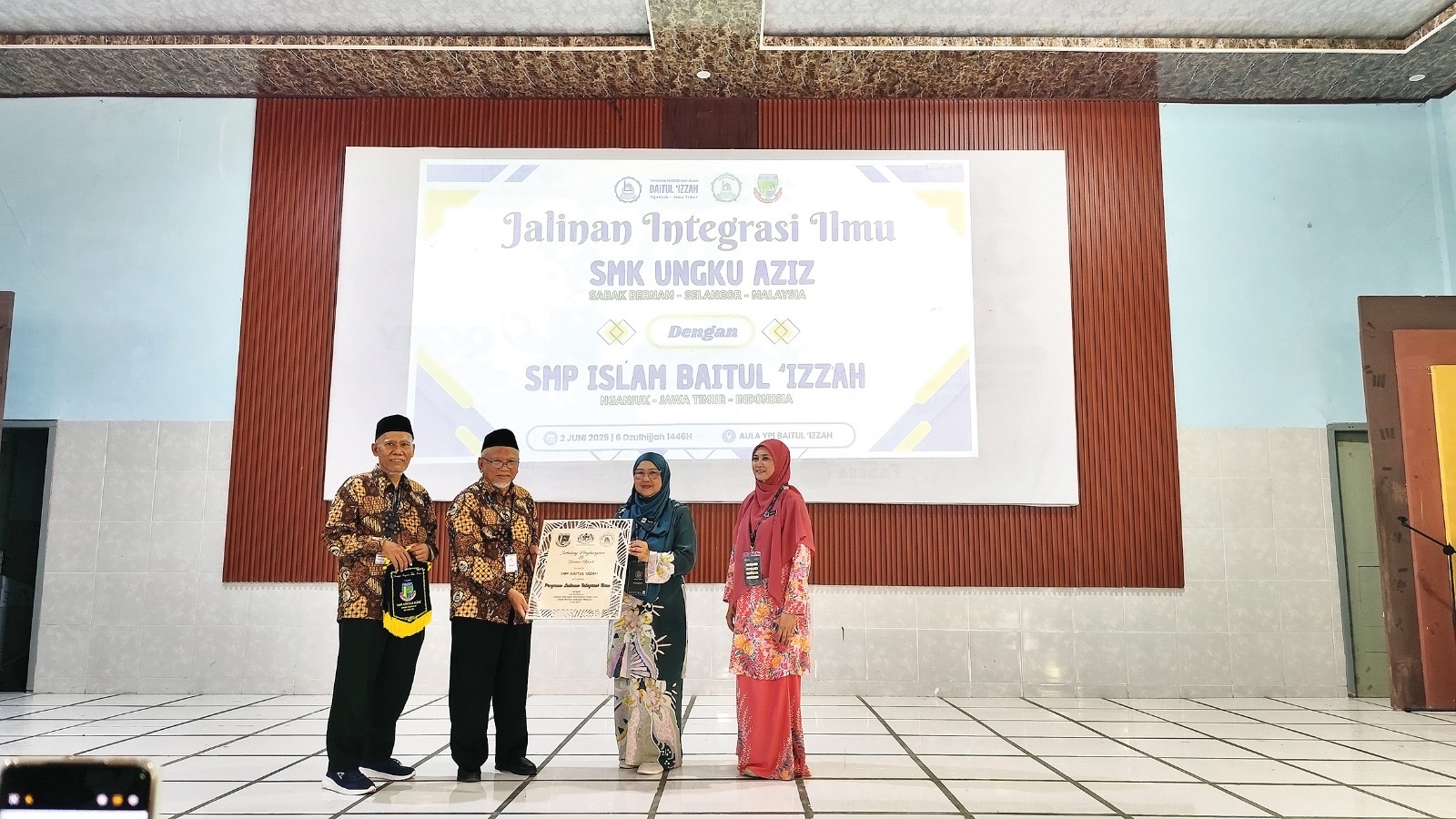 SMP Islam Baitul Izzah Sambut SMK Ungku Aziz Malaysia, Jalin Kerja Sama Pendidikan Internasional