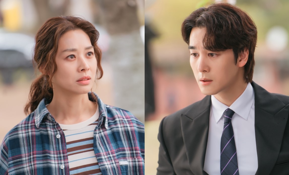 Kolase still cut Jang Shin Young dan Oh Chang Suk dalam drama The Woman Who Swallowed The Sun.