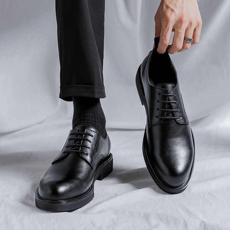 Foto : Cari sepatu pantofel pria? Ini dia rekomendasinya.