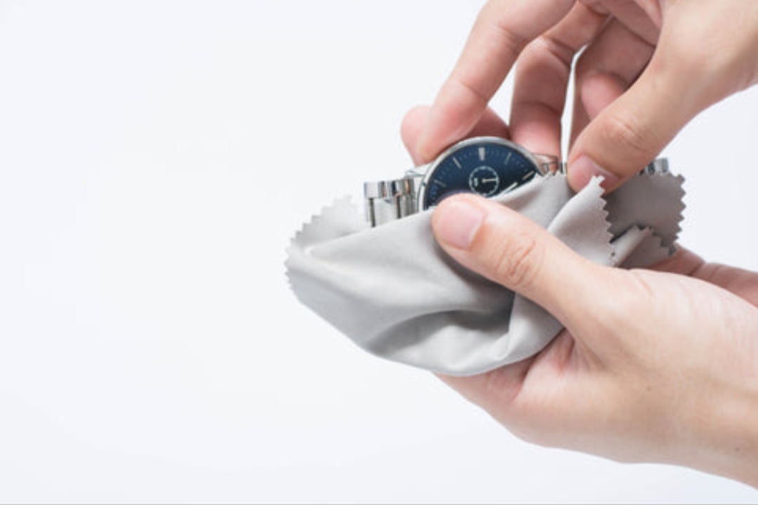 Cara merawat jam tangan stainless agar tak berkarat (foto: watchstudio)